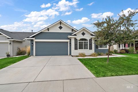 4725 N. Mallorca Way Meridian ID 83646