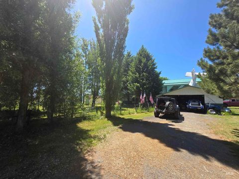 Photo of 13965 Rustic Rd, McCall, ID 83638 (MLS # 98953035)