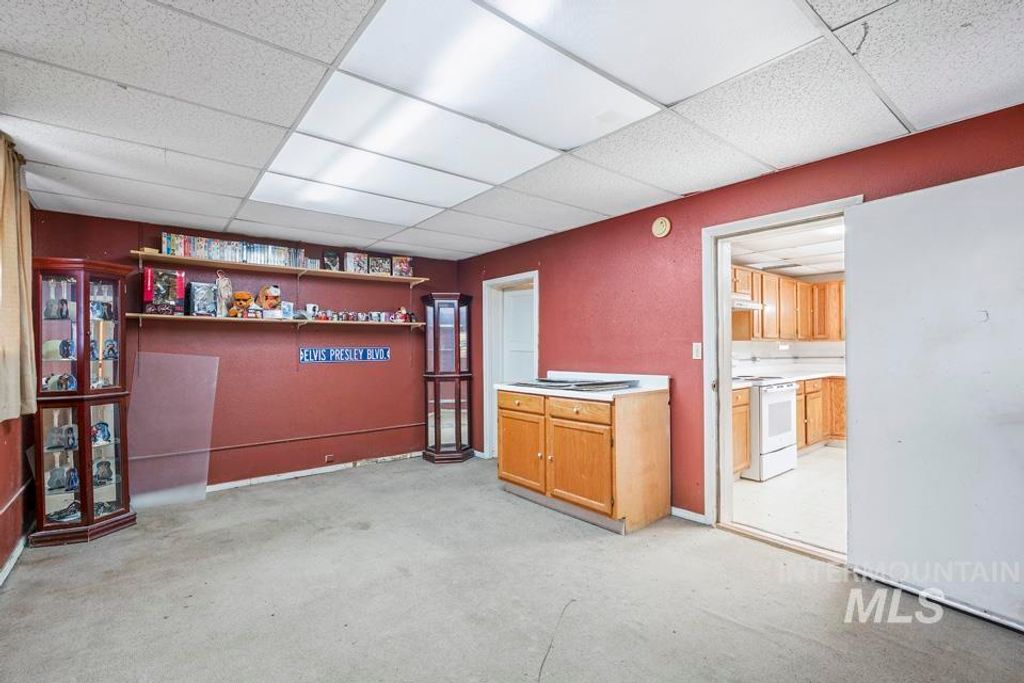 Photo of 321 Southeast Ave, New Plymouth, ID 83655 (MLS # 98978361)