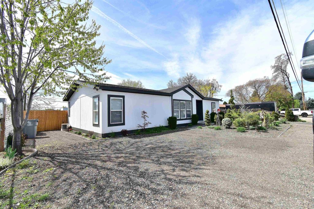 Photo of 10181 W Claudia Rd, Boise, ID 83714 (MLS # 98981546)