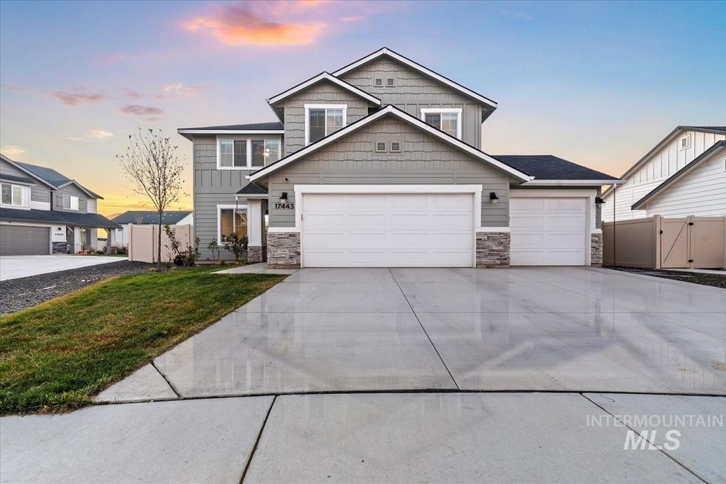 Photo of 17443 N Owl Peak Ave, Nampa, ID 83687 (MLS # 98971934)