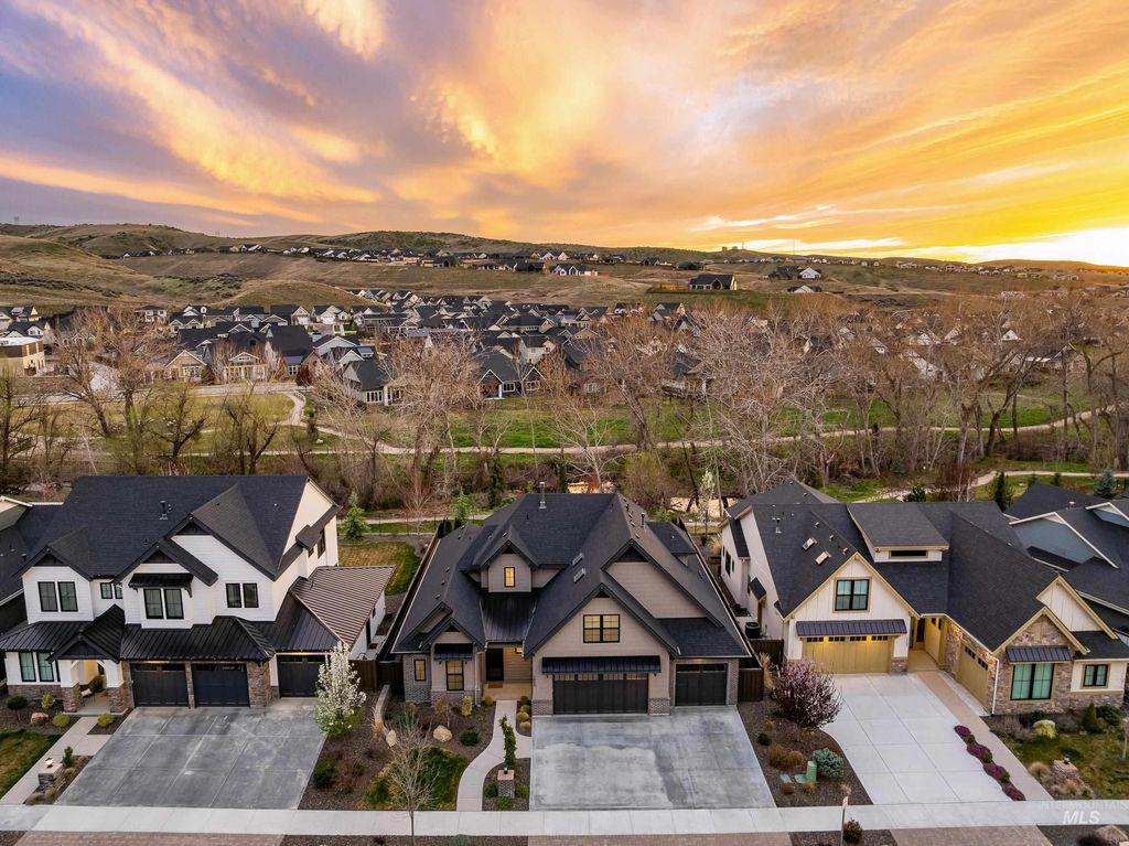 Photo of 3689 W Neville Ranch Ct, Boise, ID 83714 (MLS # 98979675)