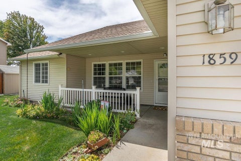 Photo of 1859 S Labrador PL, Meridian, ID 83642 (MLS # 98991744)
