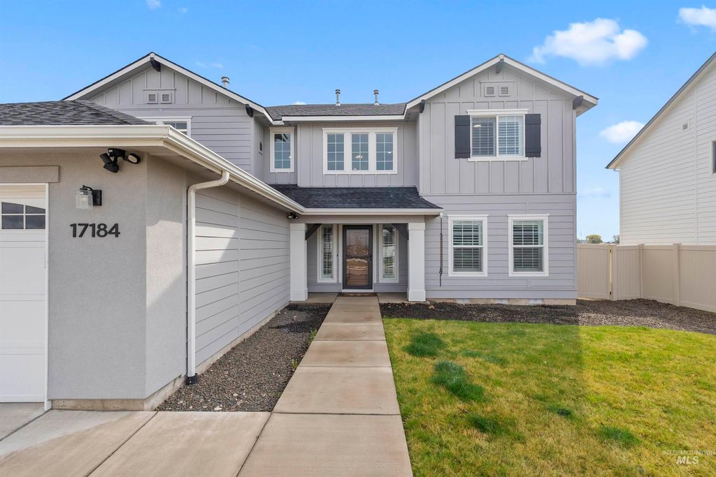 Photo of 17184 N Plumage Way, Nampa, ID 83687 (MLS # 98980669)