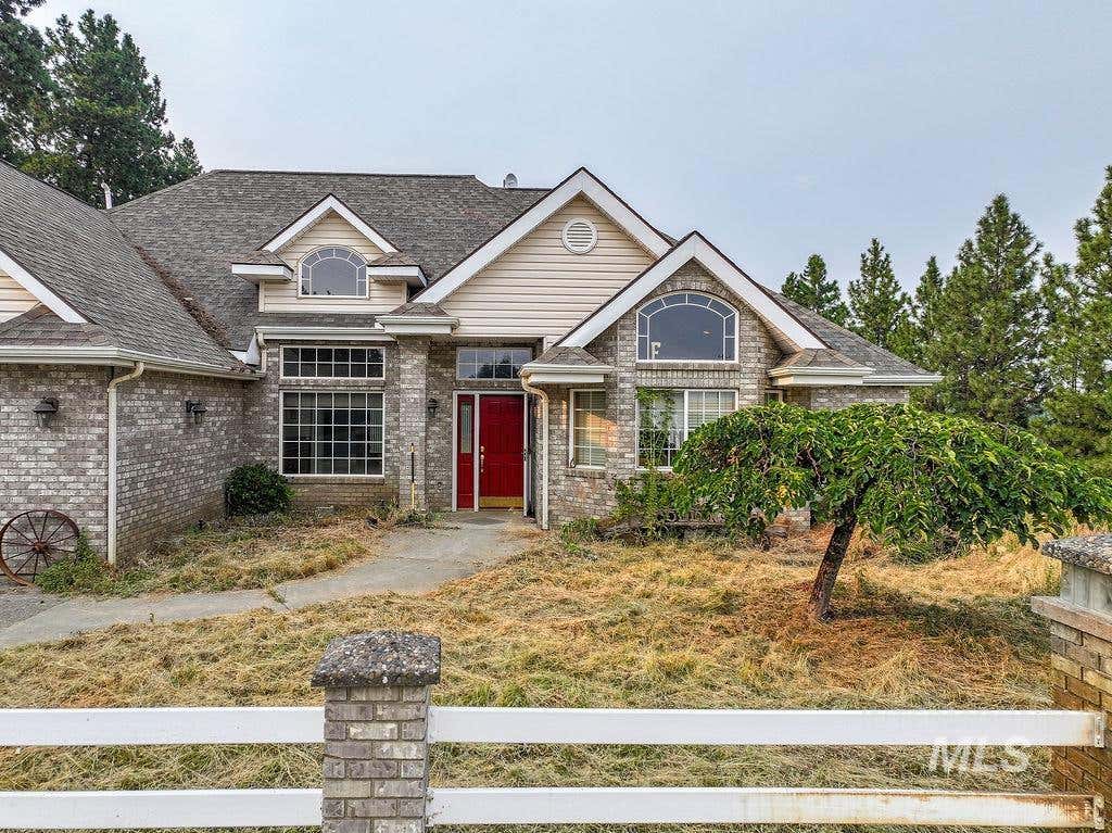 Photo of 1803 Highway 99, Troy, ID 83871 (MLS # 98995251)