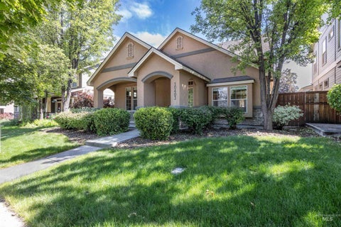 Photo of 10403 W Brownstone Dr, Boise, ID 83709 (MLS # 98988146)