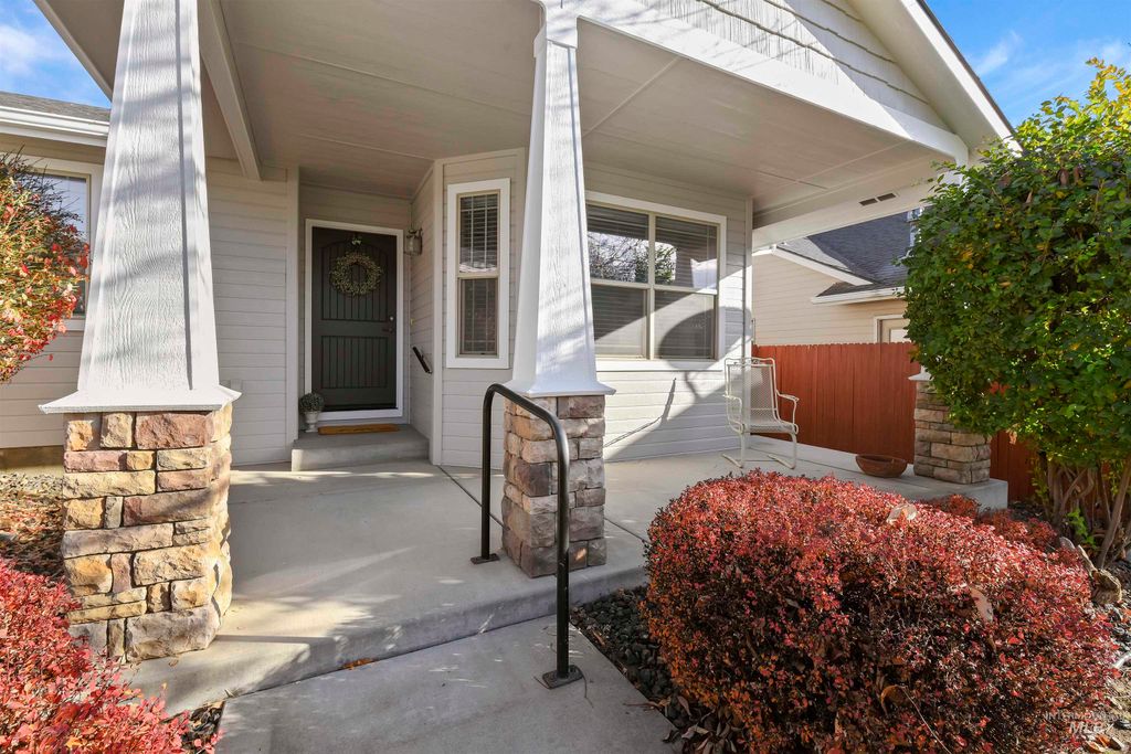 Photo of 6090 Lowland View Way, Boise, ID 83709 (MLS # 98968457)