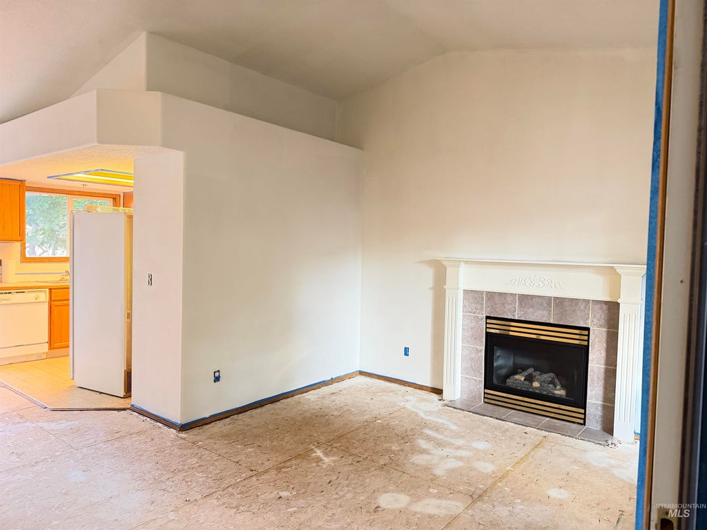 Photo of 618 E Trail Creek Dr, Nampa, ID 83686 (MLS # 99000784)