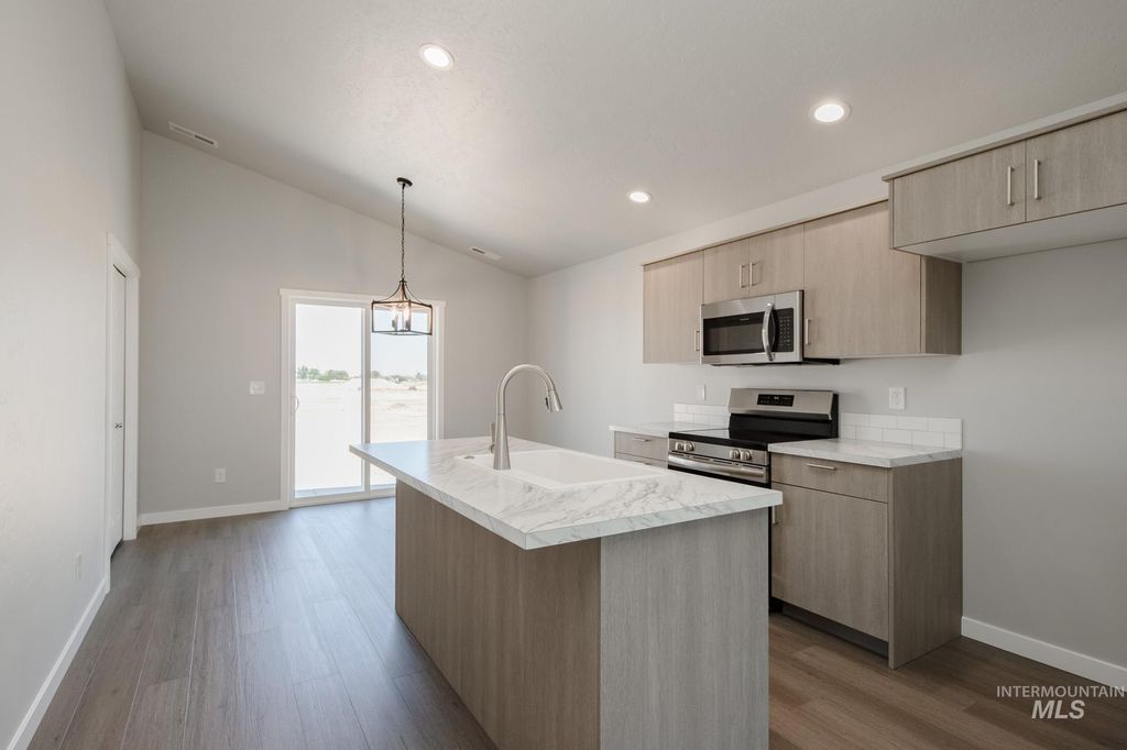 Photo of 2228 W Penstemon St, Kuna, ID 83634 (MLS # 98964015)