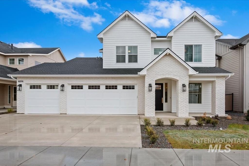 Photo of 6394 W Largo Dr, Eagle, ID 83616 (MLS # 98976321)