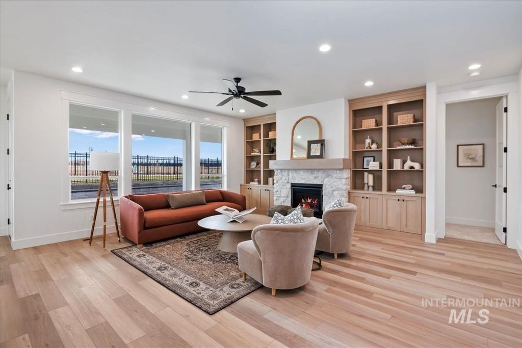 Photo of 6394 W Largo Dr, Eagle, ID 83616 (MLS # 98976321)