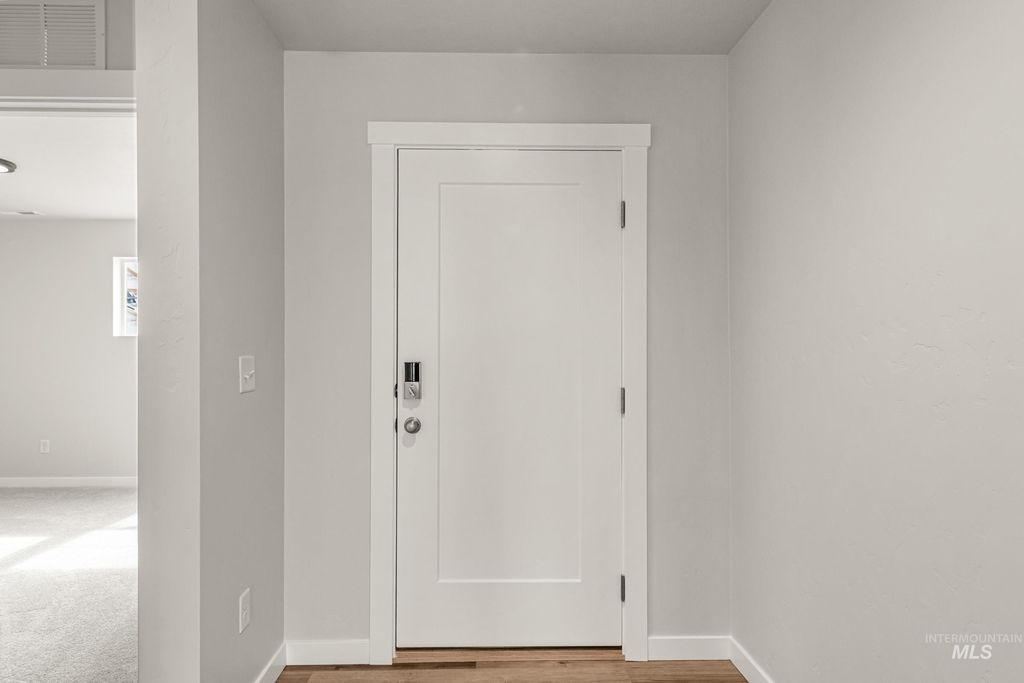 Photo of 5284 E Phelps Lake Dr, Nampa, ID 83687 (MLS # 98979253)