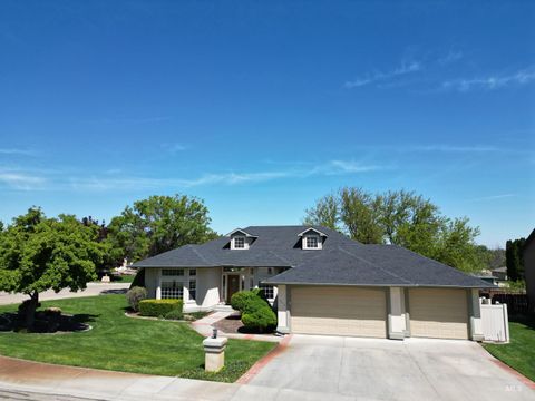 Photo of 2616 Toma Ct, Nampa, ID 83686 (MLS # 98984973)