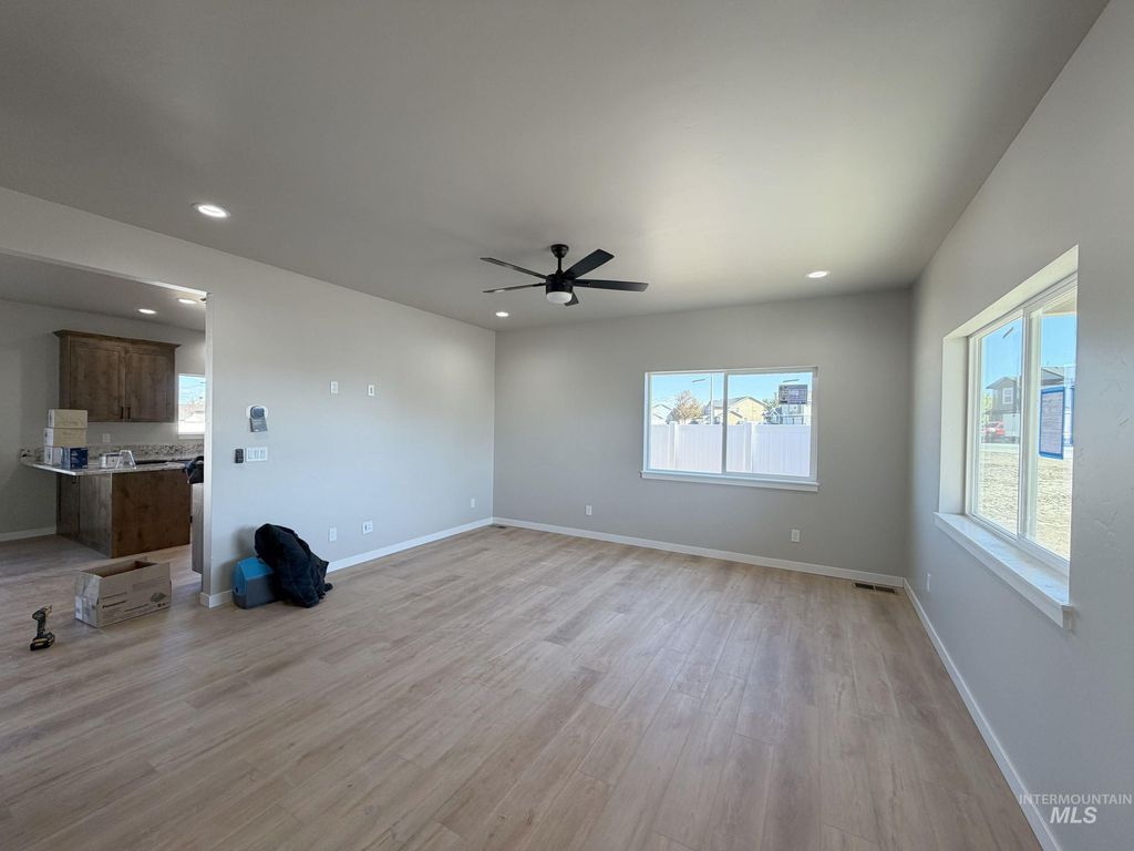 Photo of 1401 N Kennedy Street, Jerome, ID 83338 (MLS # 98977097)