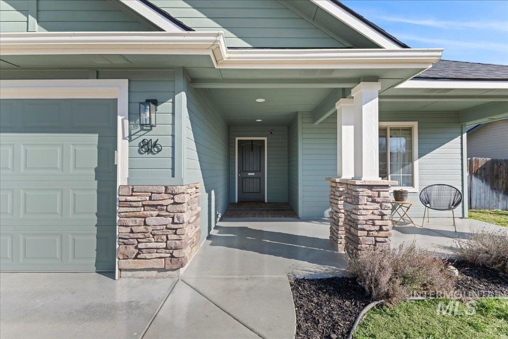 Photo of 816 Comanche Trail, Emmett, ID 83617 (MLS # 98973993)