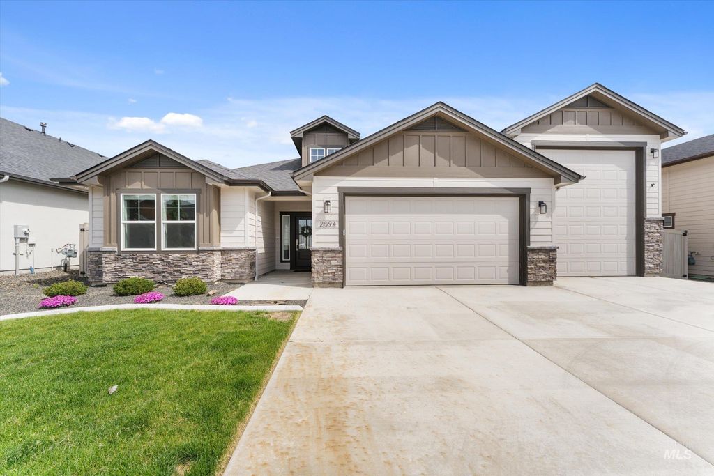 Photo of 2094 W Ibis Dr, Nampa, ID 83686 (MLS # 98988487)