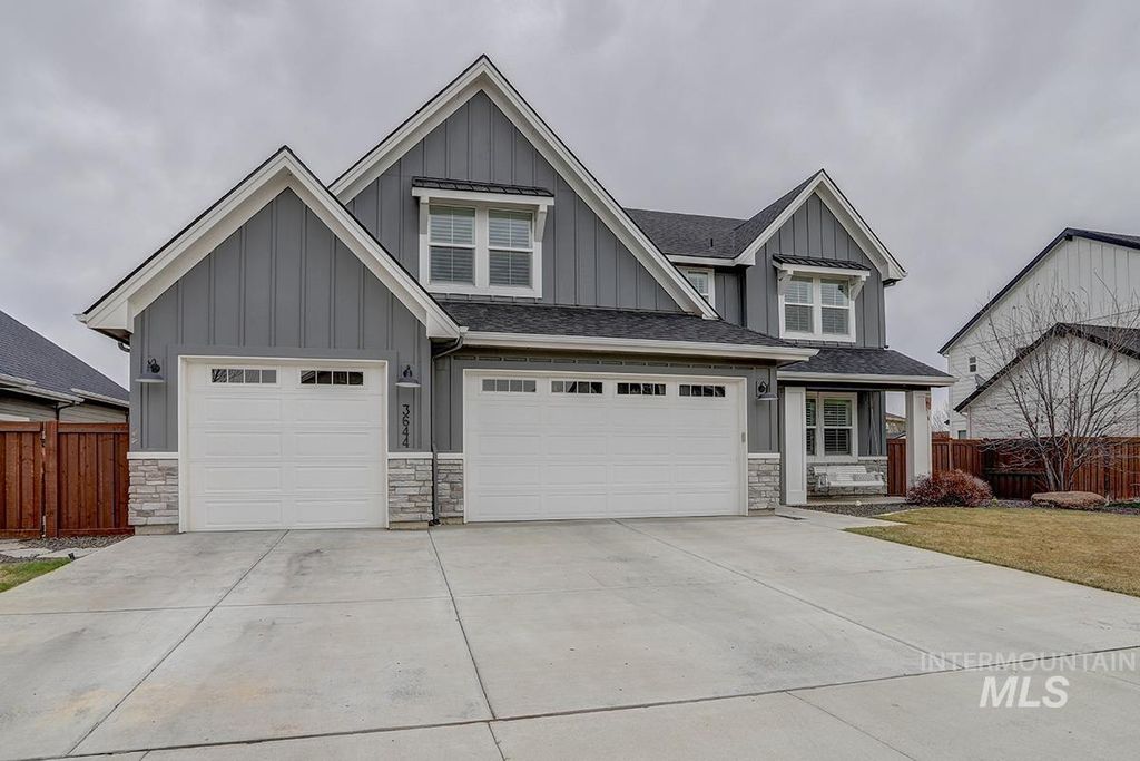 Photo of 3644 W Ladle Rapids St, Meridian, ID 83646 (MLS # 98979561)