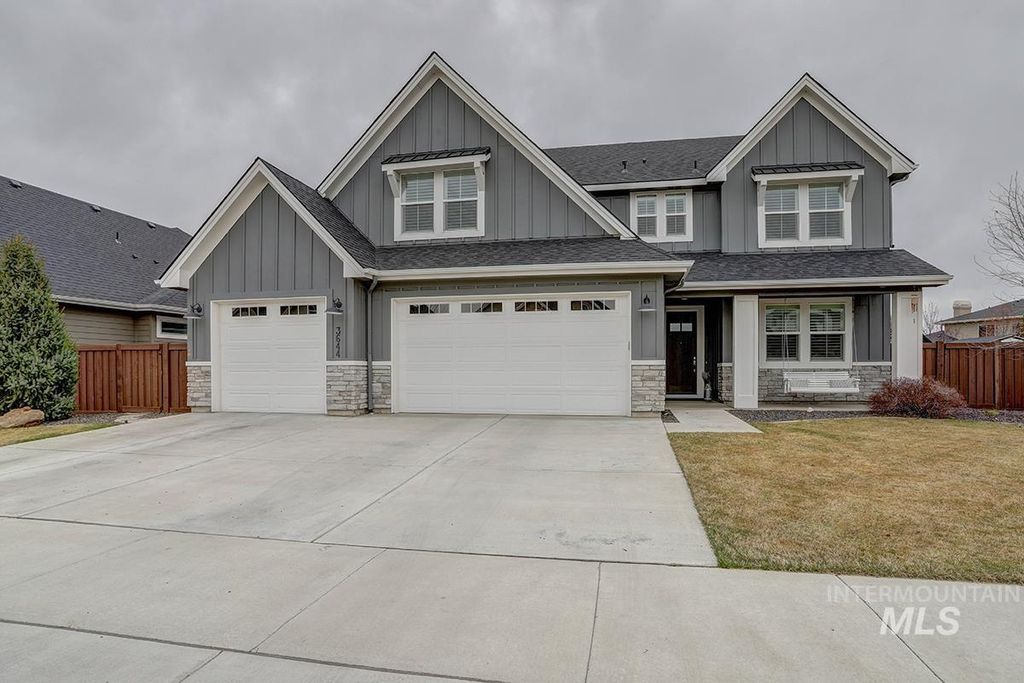 Photo of 3644 W Ladle Rapids St, Meridian, ID 83646 (MLS # 98979561)