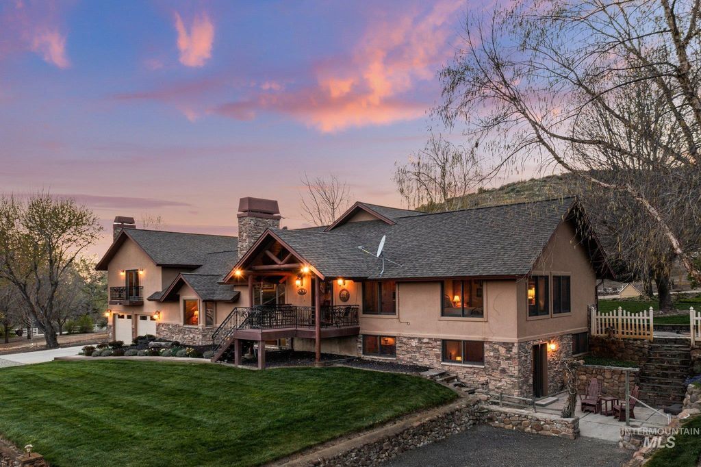 Photo of 5002 N Hwy 16, Eagle, ID 83616 (MLS # 98981737)