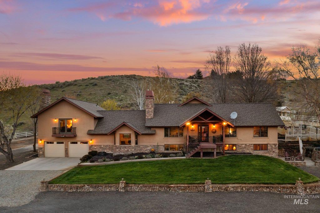 Photo of 5002 N Hwy 16, Eagle, ID 83616 (MLS # 98981737)