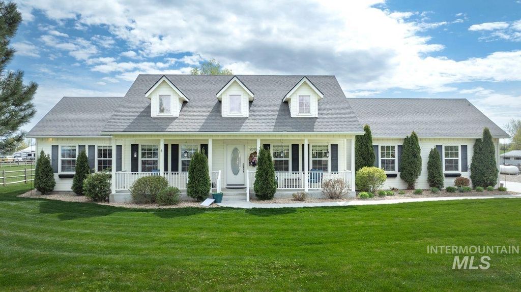 Photo of 2675 Kings Way Drive, Homedale, ID 83628 (MLS # 98980157)