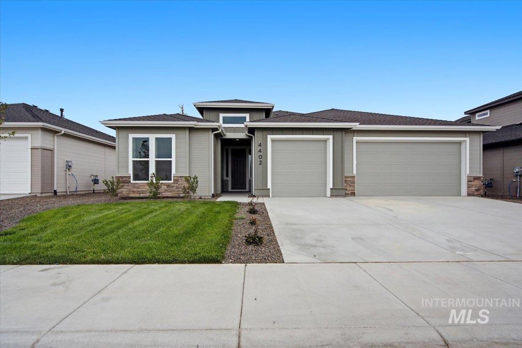 Photo of 4402 E Dillinger St, Nampa, ID 83651 (MLS # 98999422)