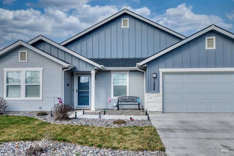 Photo of 11534 W Trooper St, Nampa, ID 83651 (MLS # 98997600)