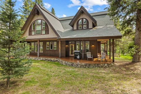 Photo of 14199 Franklin Rd, McCall, ID 83638 (MLS # 98987059)