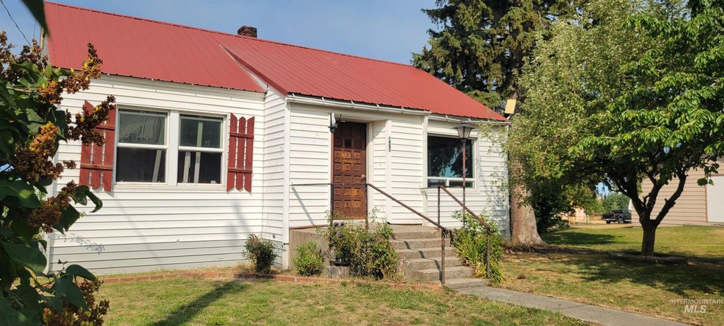 Photo of 410 N Division Ave, Craigmont, ID 83523 (MLS # 98959406)