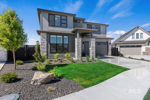 Photo of 7649 W Whisper Ridge Dr, Meridian, ID 83646 (MLS # 98987090)