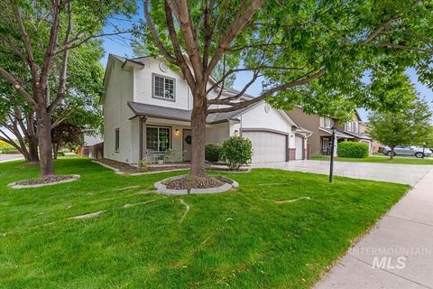 Photo of 12692 W Orion Greens St, Boise, ID 83709 (MLS # 98989647)