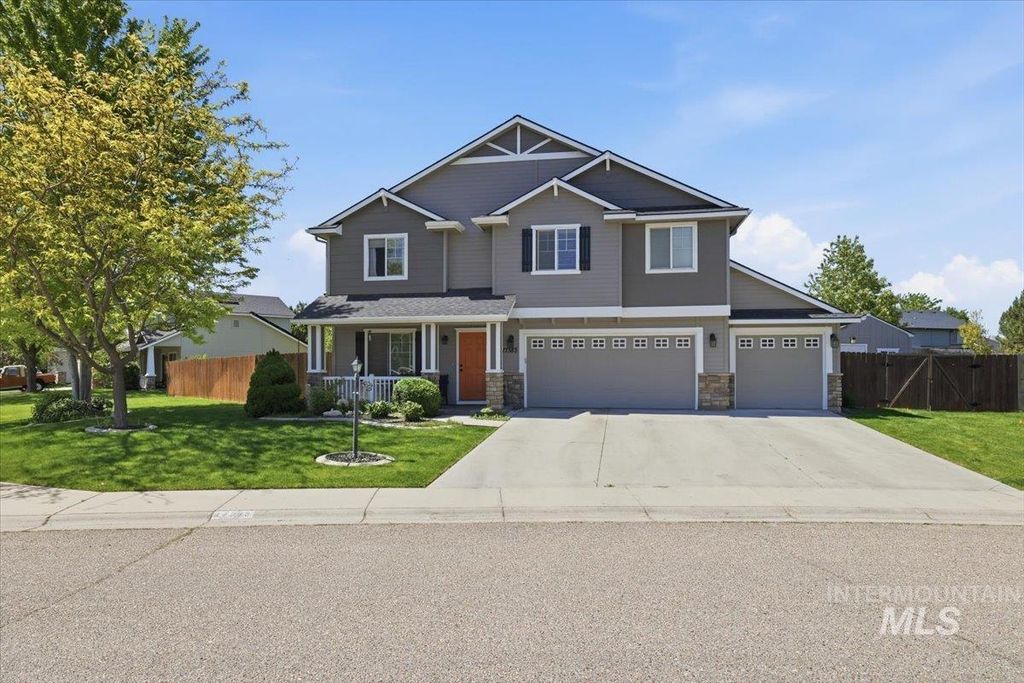 Photo of 17383 N Chouteau Ave, Nampa, ID 83687 (MLS # 98985156)