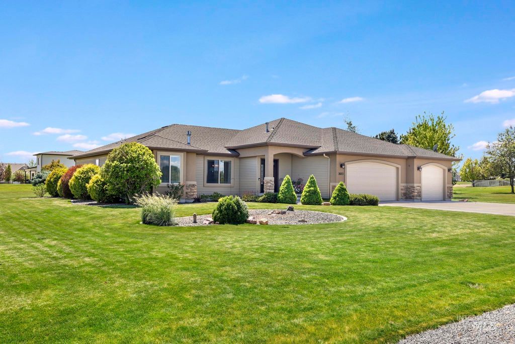 Photo of 3623 E 3880 N, Kimberly, ID 83341 (MLS # 98987462)