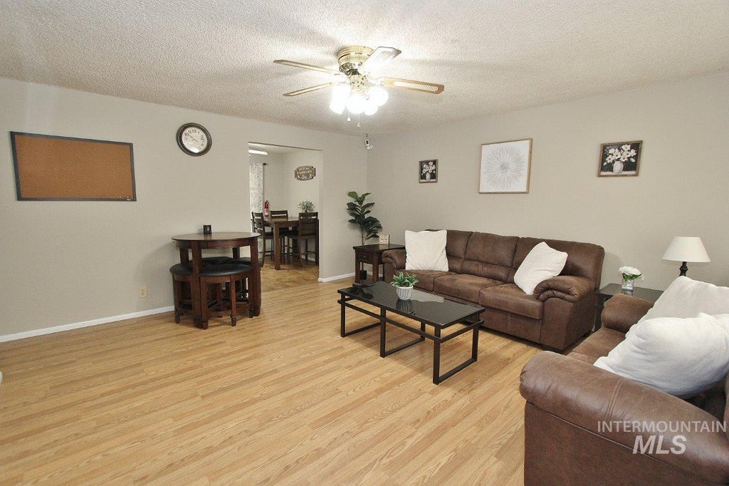 Photo of 115 N Rowena St, Nampa, ID 83651 (MLS # 99002737)