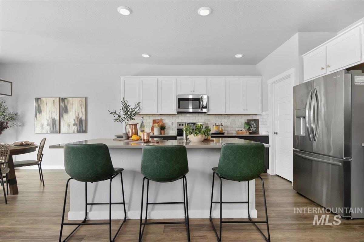 339 S Sunset Point Way