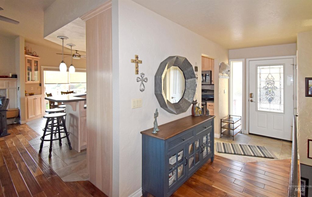 Photo of 1909 Parkview Ct, Clarkston, WA 99403 (MLS # 98972089)