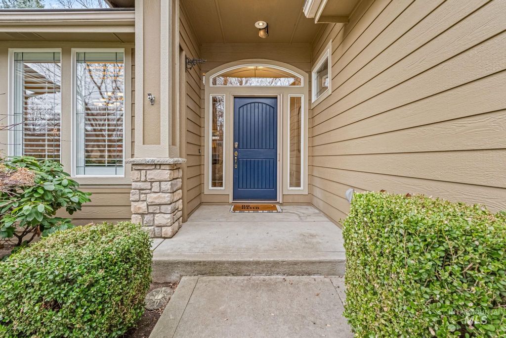 Photo of 1579 N Watson Way, Eagle, ID 83616 (MLS # 98977696)