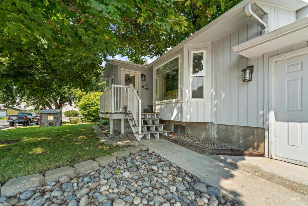Photo of 2429 Westwood Court, Clarkston, WA 99403 (MLS # 98995823)