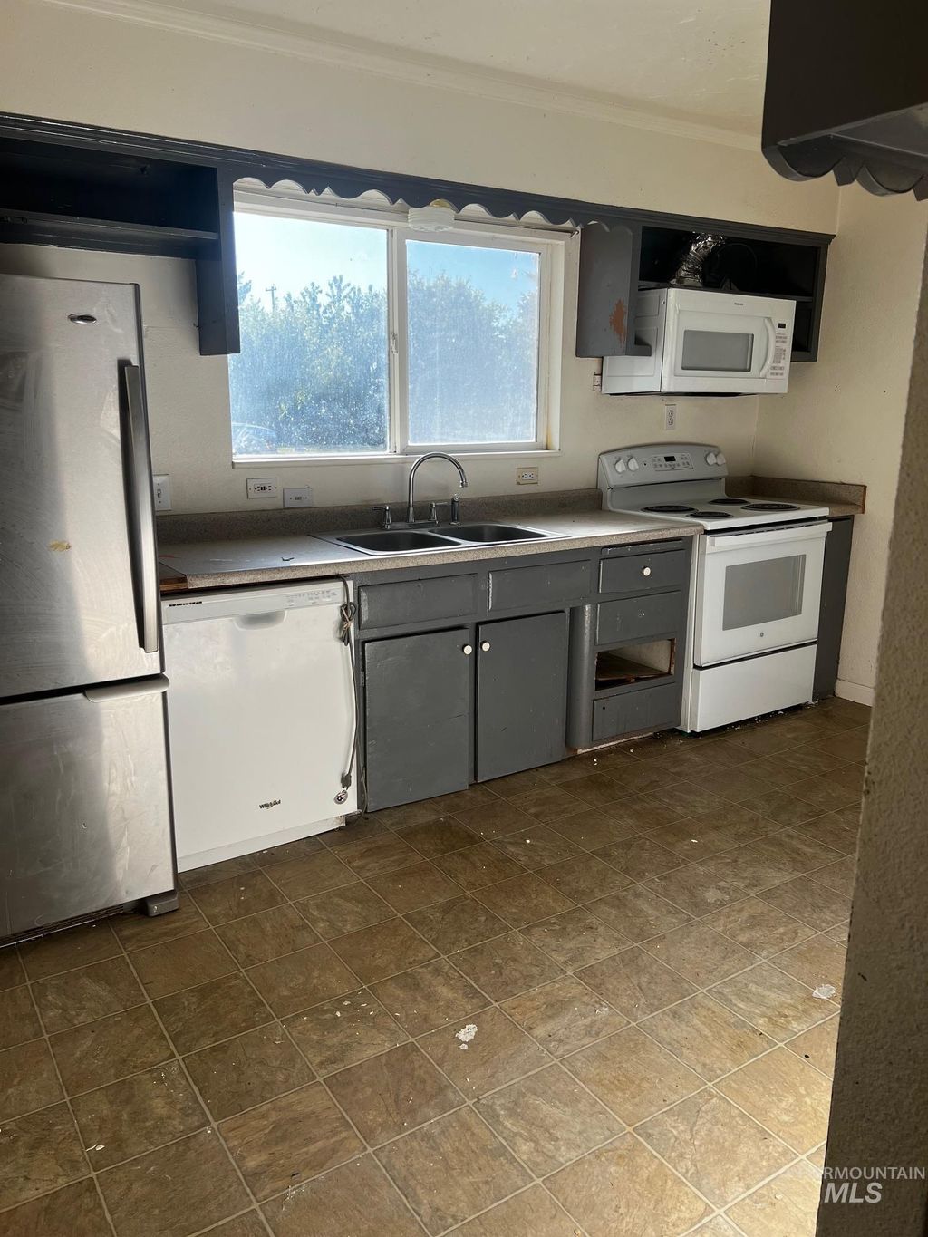Photo of 1224 Colorado St, Gooding, ID 83330 (MLS # 98948176)