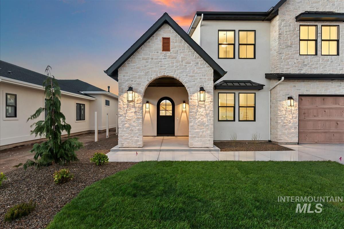 3366 W Golden Barrel St.