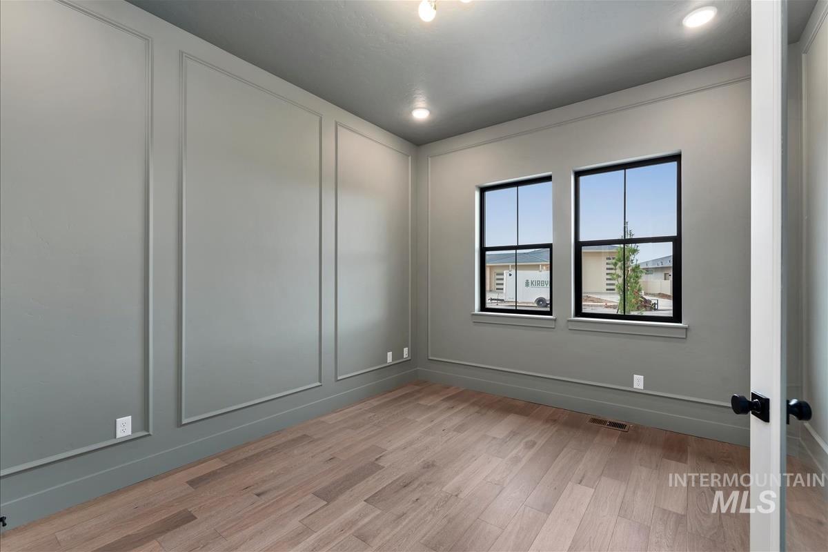 3366 W Golden Barrel St.