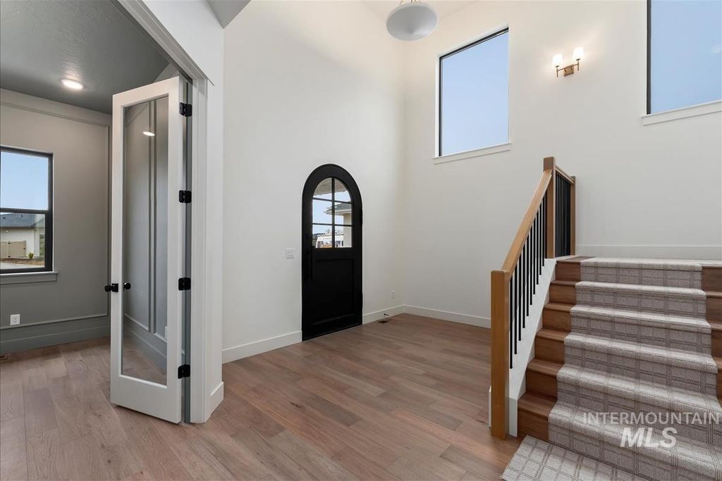 Photo of 3366 W Golden Barrel St, Eagle, ID 83616 (MLS # 98982931)