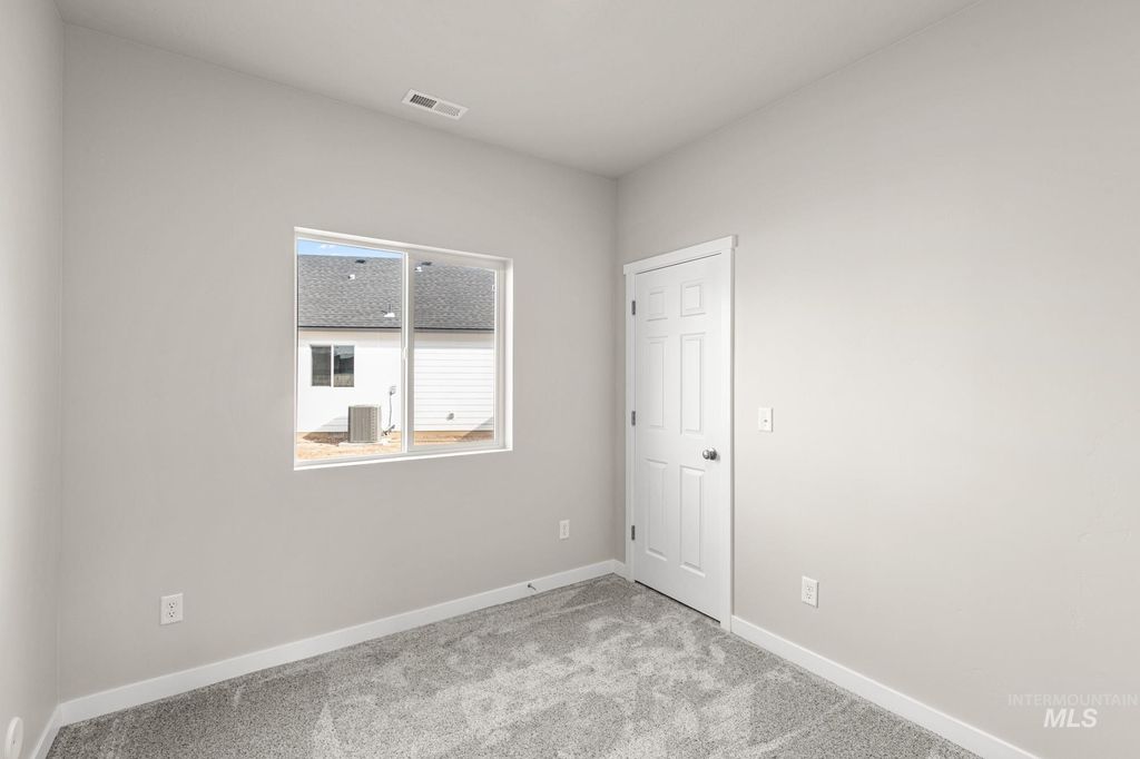 Photo of 7122 E Kilkenny Ct, Nampa, ID 83687 (MLS # 98985476)