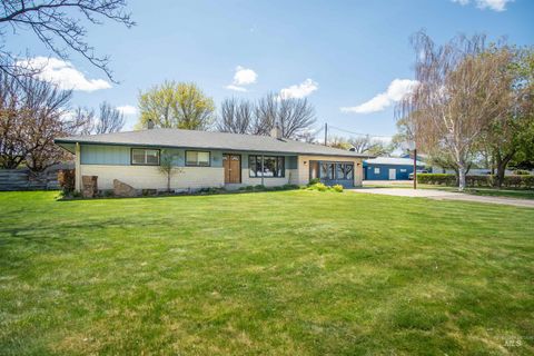 2763 E 3400 N Twin Falls ID 83301