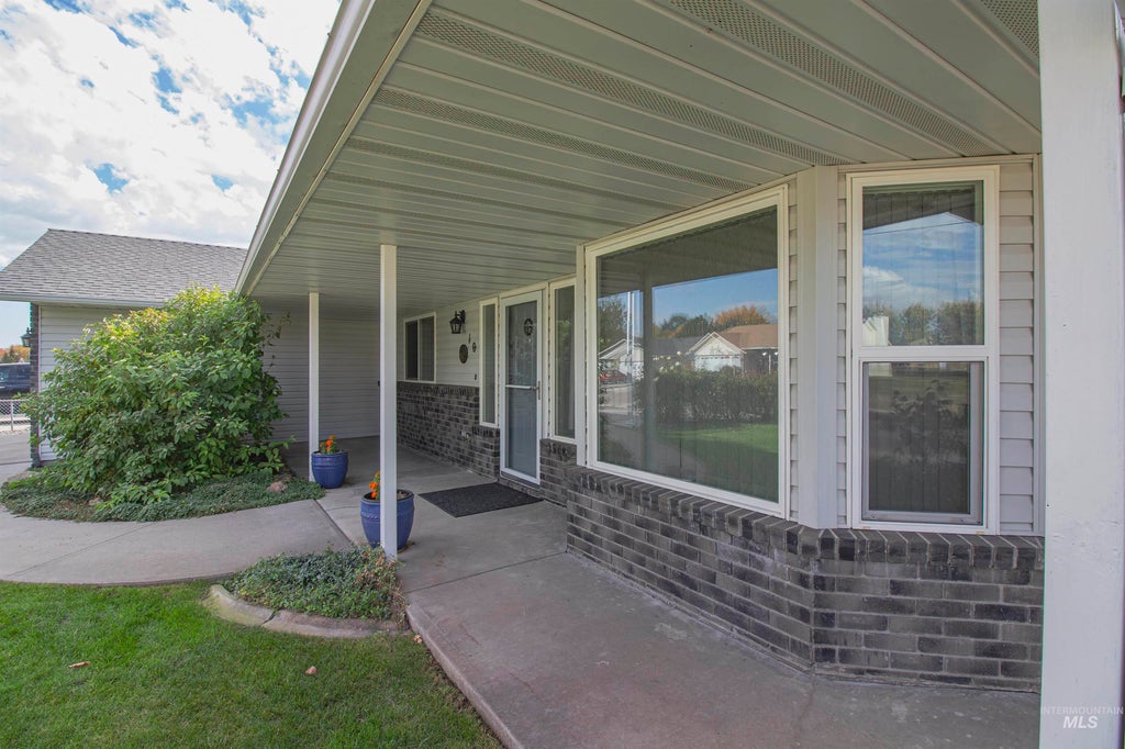 Photo of 10 10th Avenue North AVE, Payette, ID 83661 (MLS # 99004623)