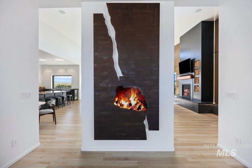 Photo of 2637 E 4267 N, Twin Falls, ID 83301 (MLS # 98980902)