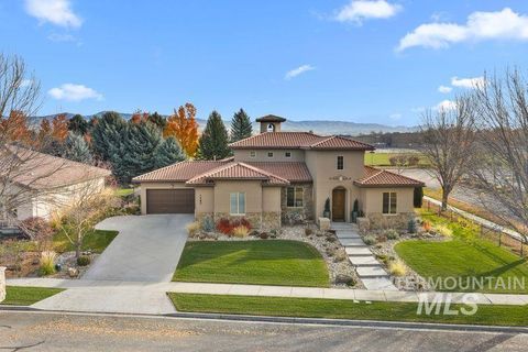 Photo of 1480 N Colline Bello Way, Eagle, ID 83616 (MLS # 98964037)