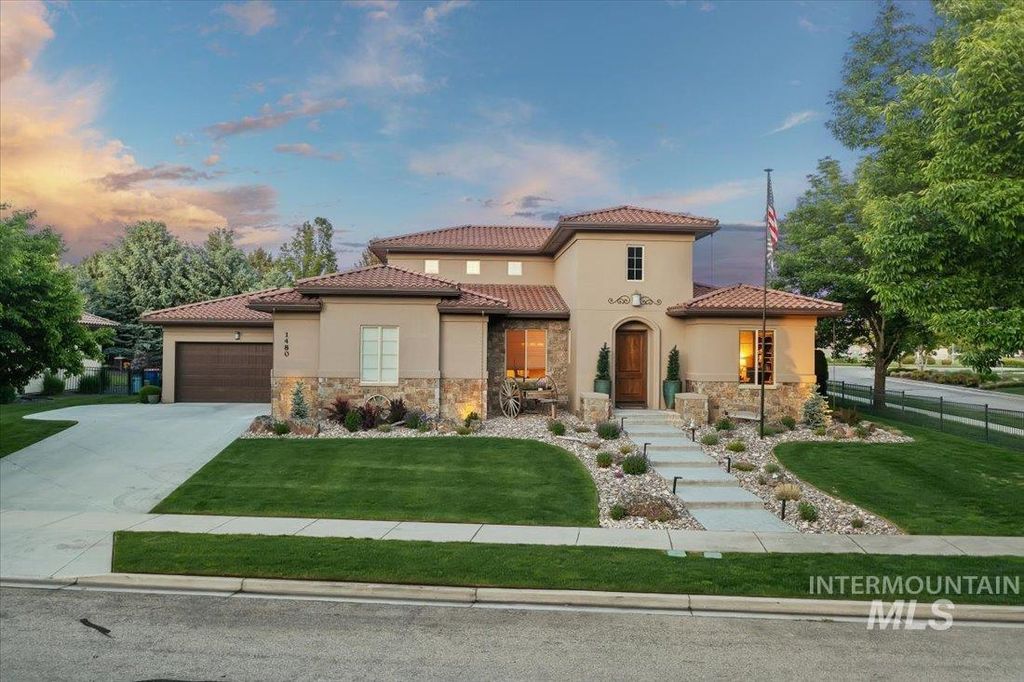 Photo of 1480 N Colline Bello Way, Eagle, ID 83616 (MLS # 98964037)