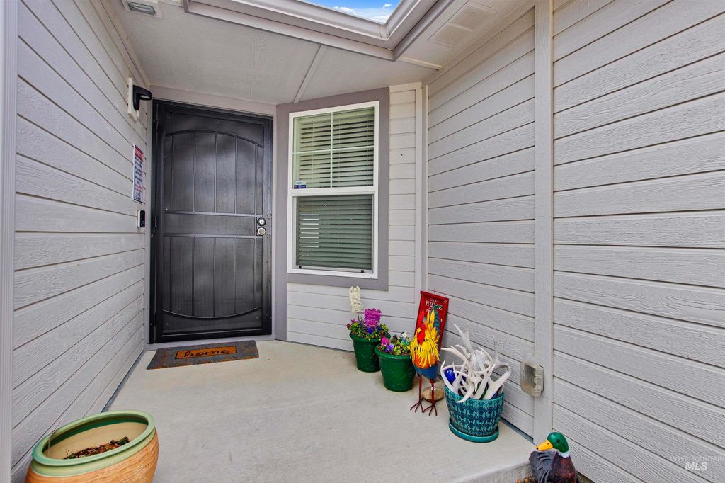 Photo of 11211 W Kite St, Nampa, ID 83651 (MLS # 98977218)