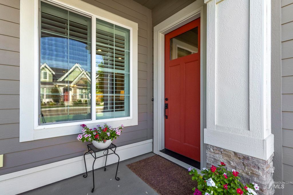 Photo of 6235 N Bernacchi Lane, Meridian, ID 83646 (MLS # 98982612)